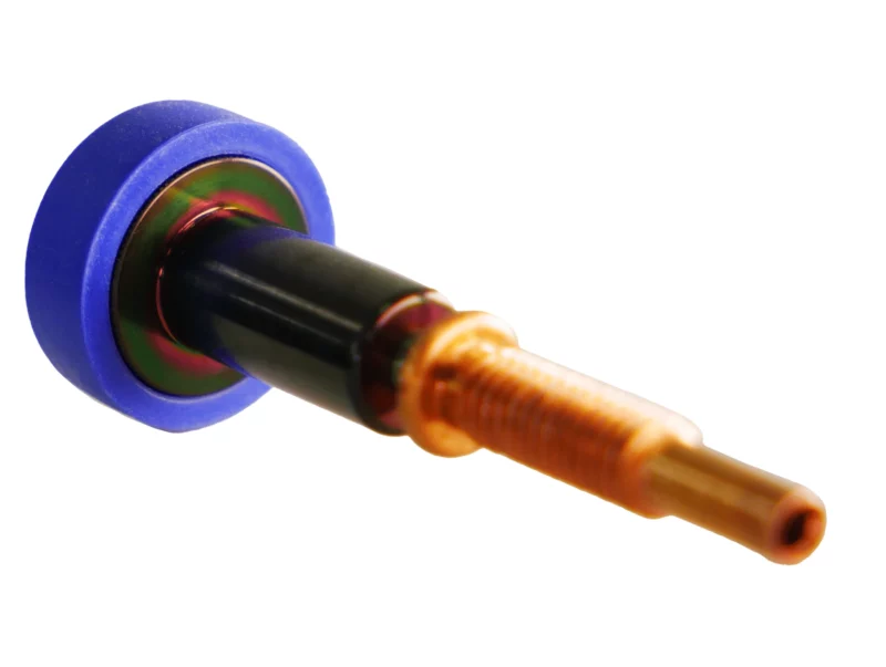 OBXBlue0.6mm2.webp ObXidia Nozzles: Detailed shot of an Obxidia nozzle with blue ring and threaded tip