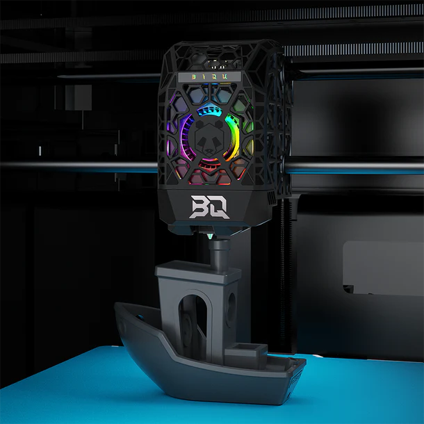 Panda_Jetpack_V2 1 Panda Jetpack V2 3D printer head printing a gray 3D printed boat, showcasing precision and quality.